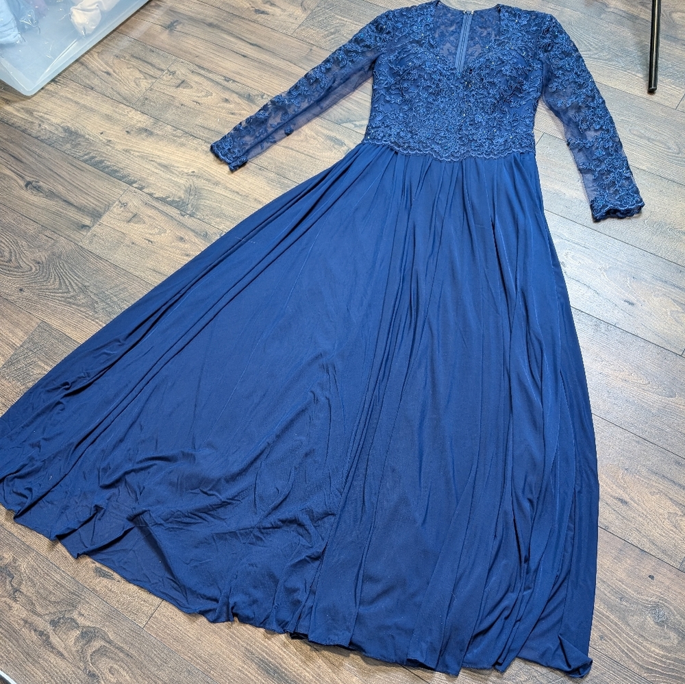 MGNY Navy Blue Dress Size 6‎